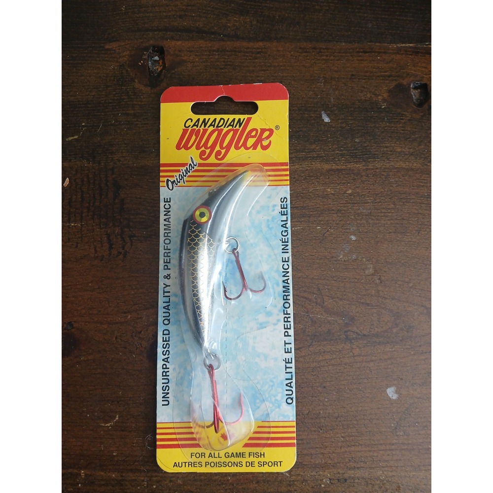 Canadian Wiggler Original Black Holo Eyes Fishing Lure CMW81